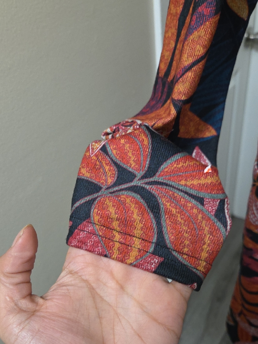 NWT Papillon Black Floral Leaf Tunic Dress | Rust Orange & Blue Botanical Print - Picture 5 of 10